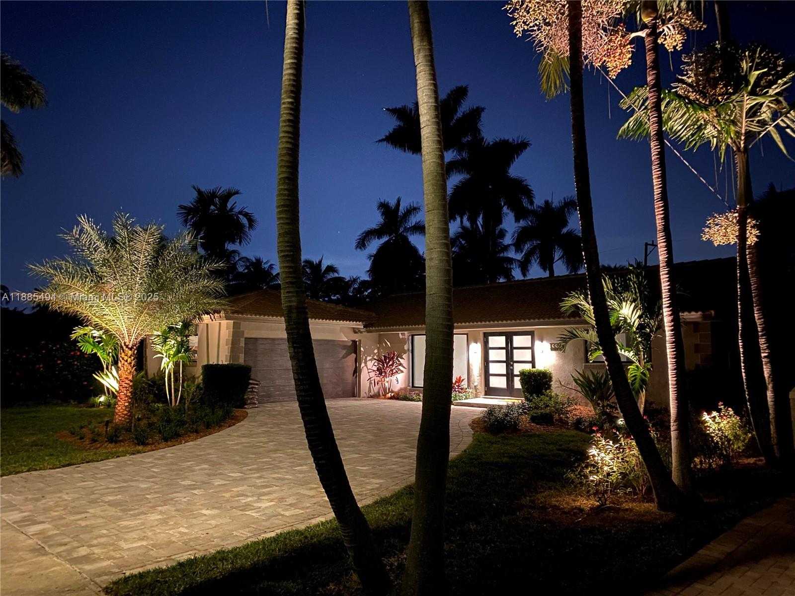Small Image of 1339 JEFFERSON ST, Hollywood Number 2