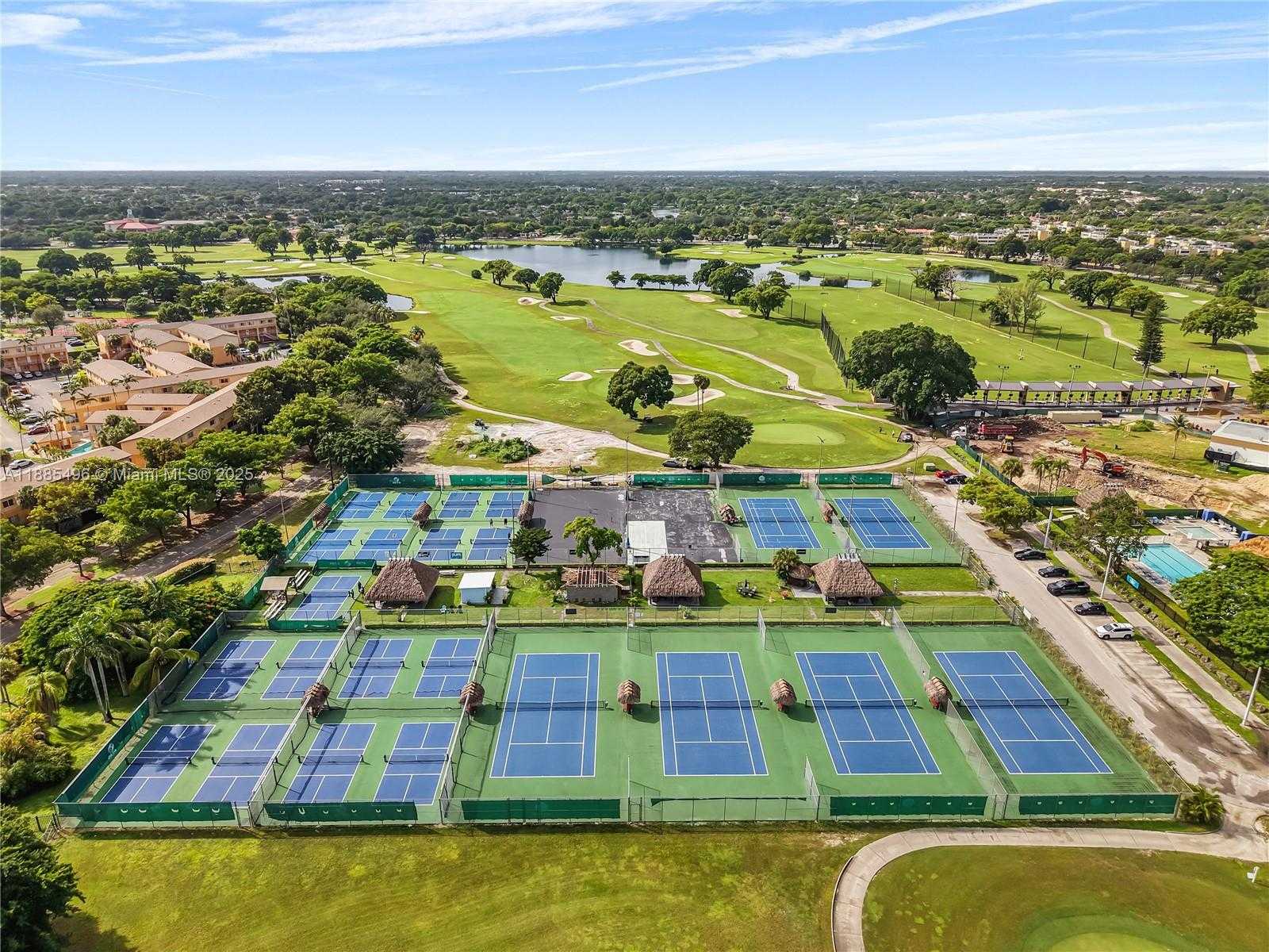 Small Image of 14604 SOUTH WEST 60TH TER, Miami Number 36