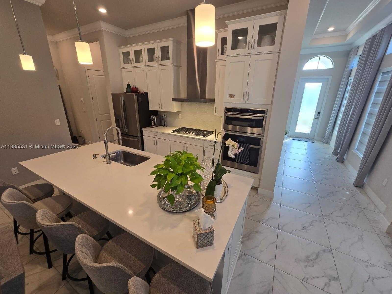 Small Image of 7959 LIBERTY WAY, Parkland Number 16