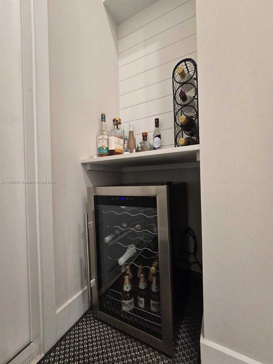 Small Image of 7959 LIBERTY WAY, Parkland Number 27