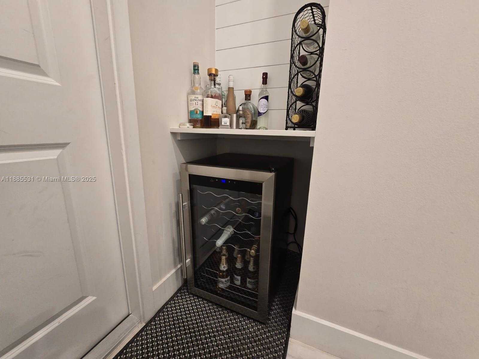 Small Image of 7959 LIBERTY WAY, Parkland Number 29