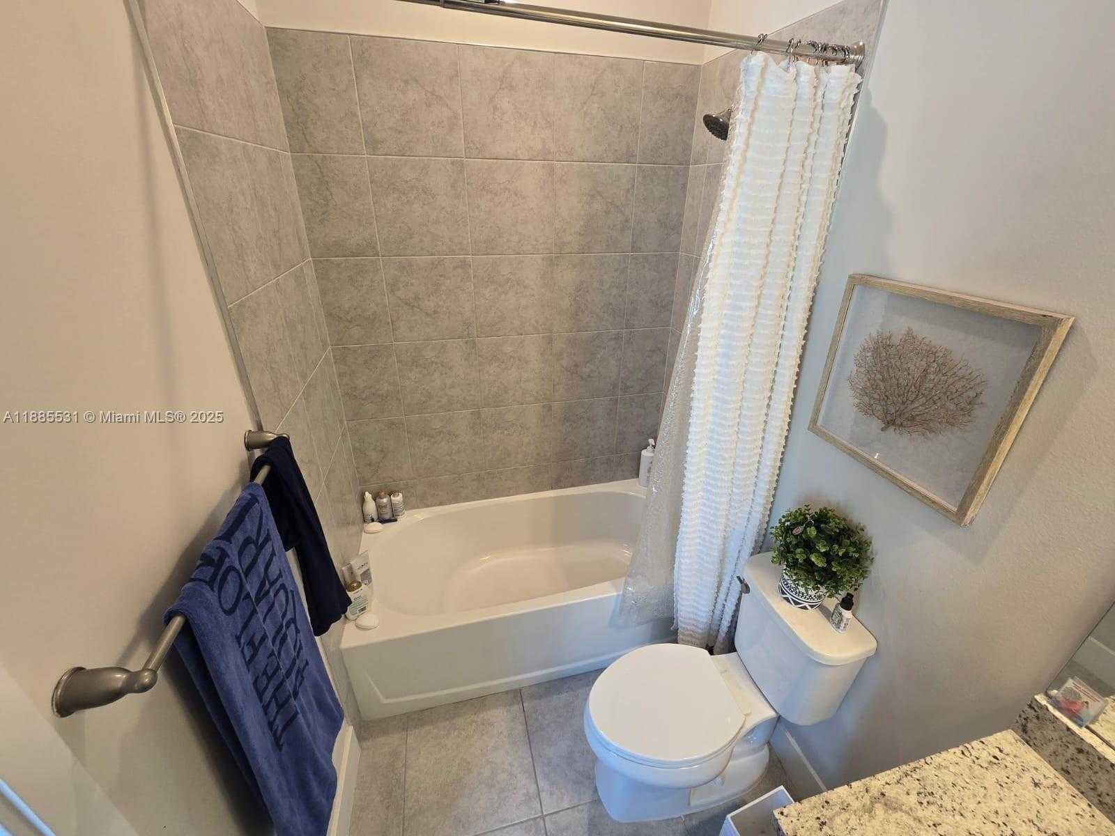 Small Image of 7959 LIBERTY WAY, Parkland Number 32