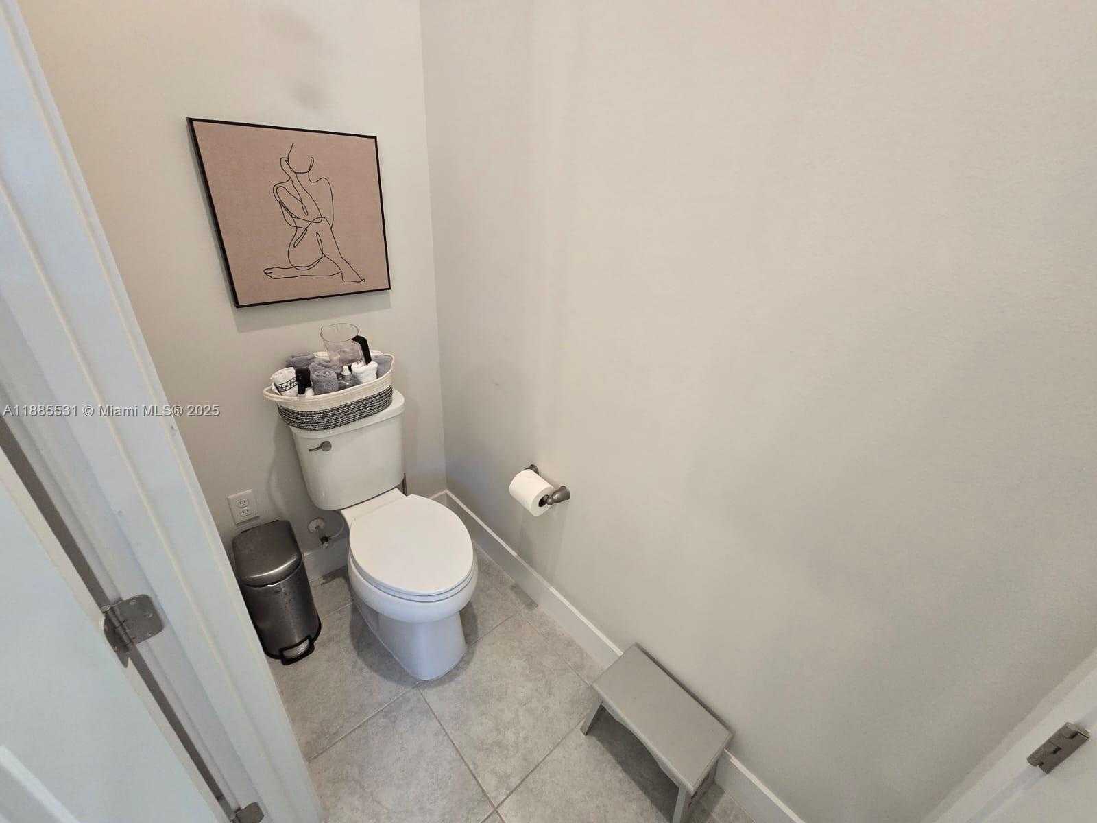 Small Image of 7959 LIBERTY WAY, Parkland Number 71