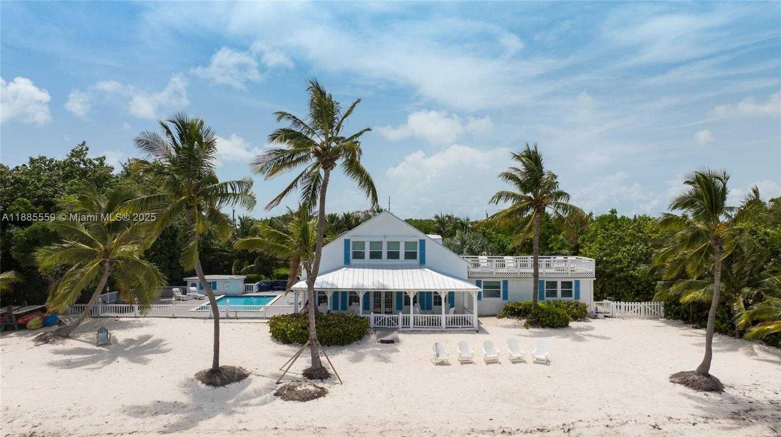 Small Image of Islamorada Number 10