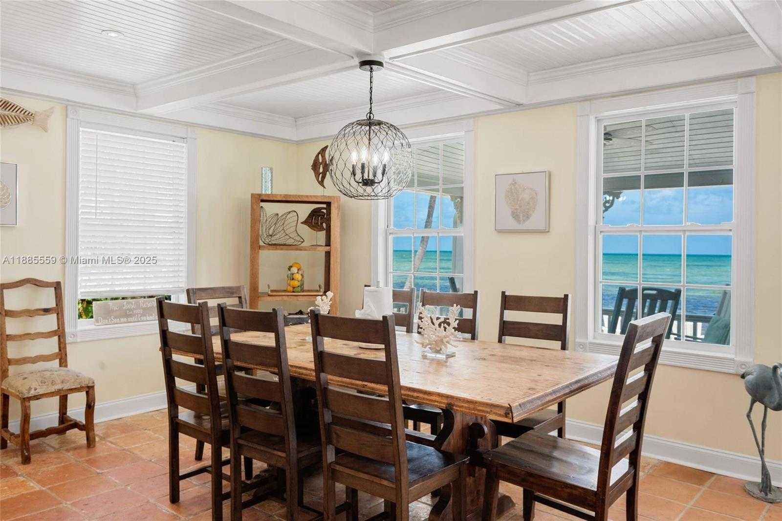Small Image of Islamorada Number 23