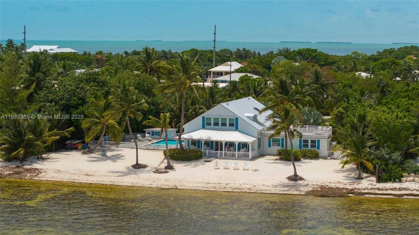 Small Image of Islamorada Number 47