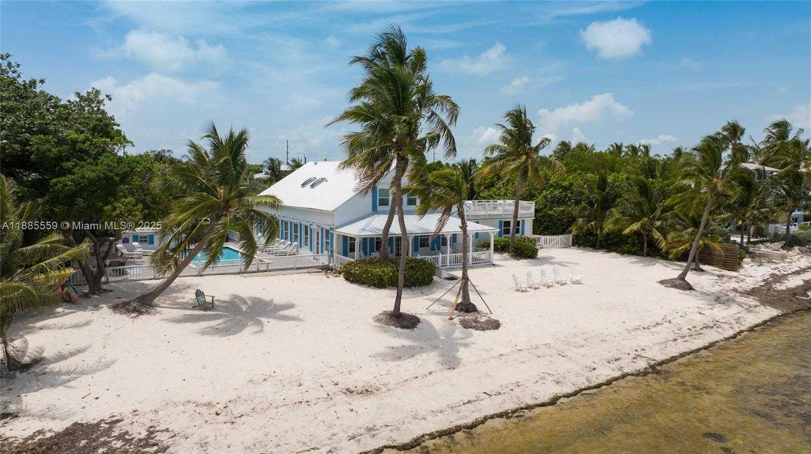 Small Image of Islamorada Number 48