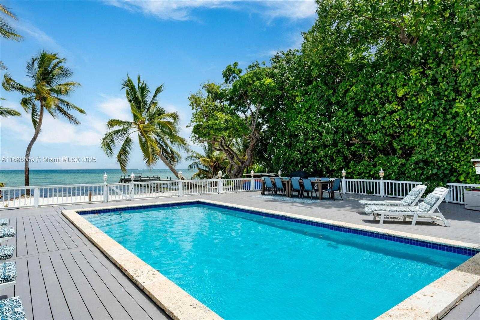 Small Image of Islamorada Number 55