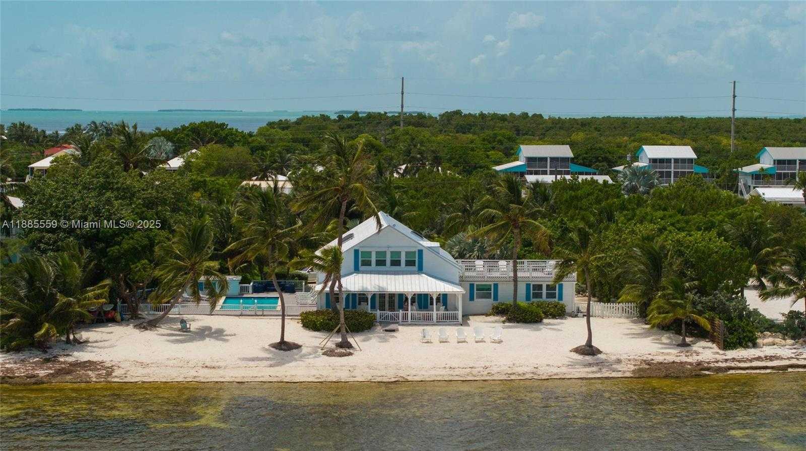 Small Image of Islamorada Number 67