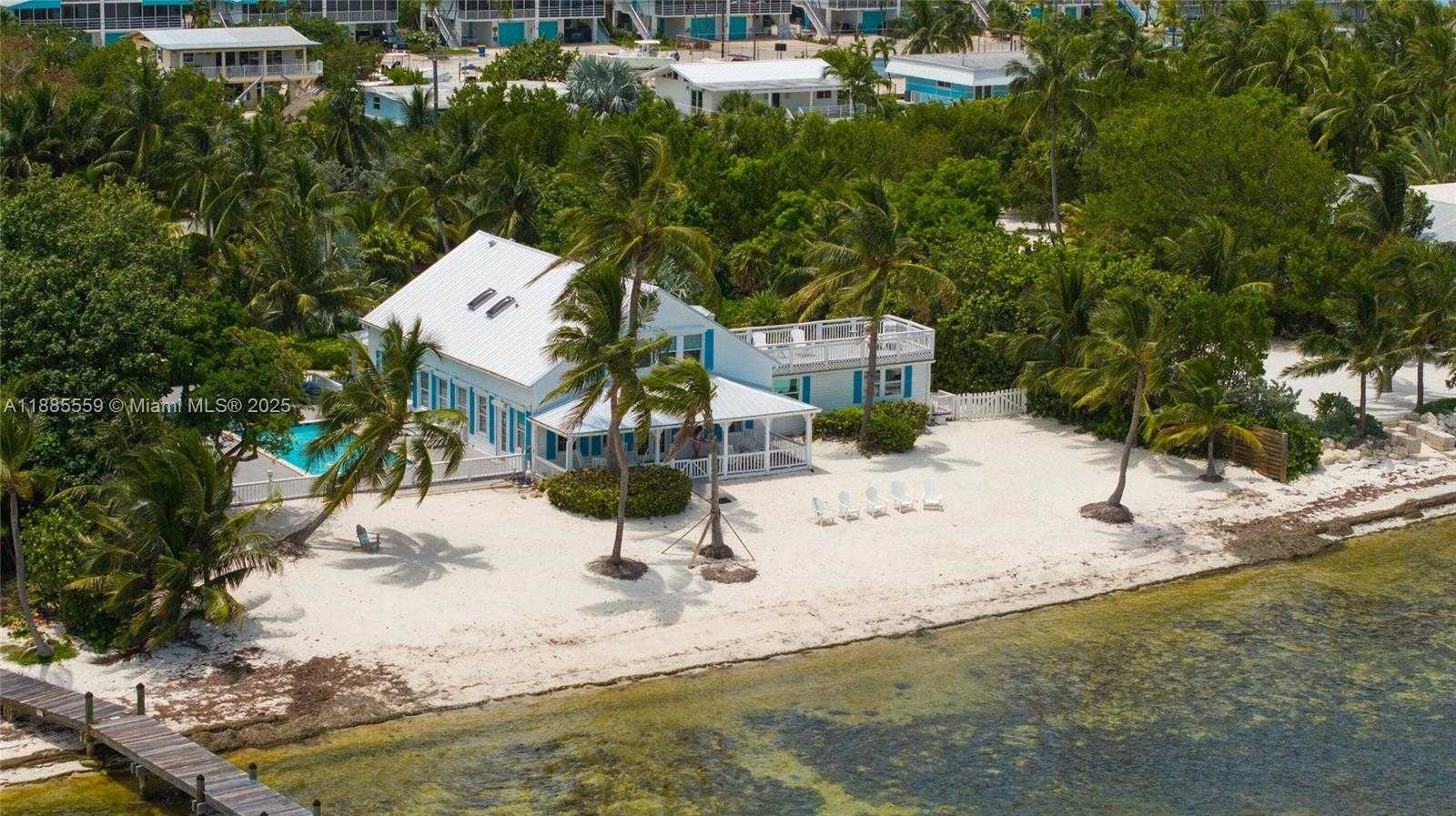 Small Image of Islamorada Number 68