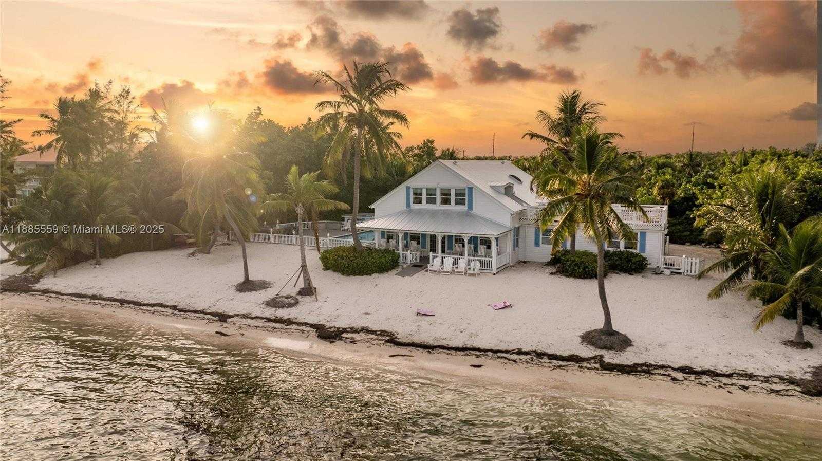 Small Image of Islamorada Number 78
