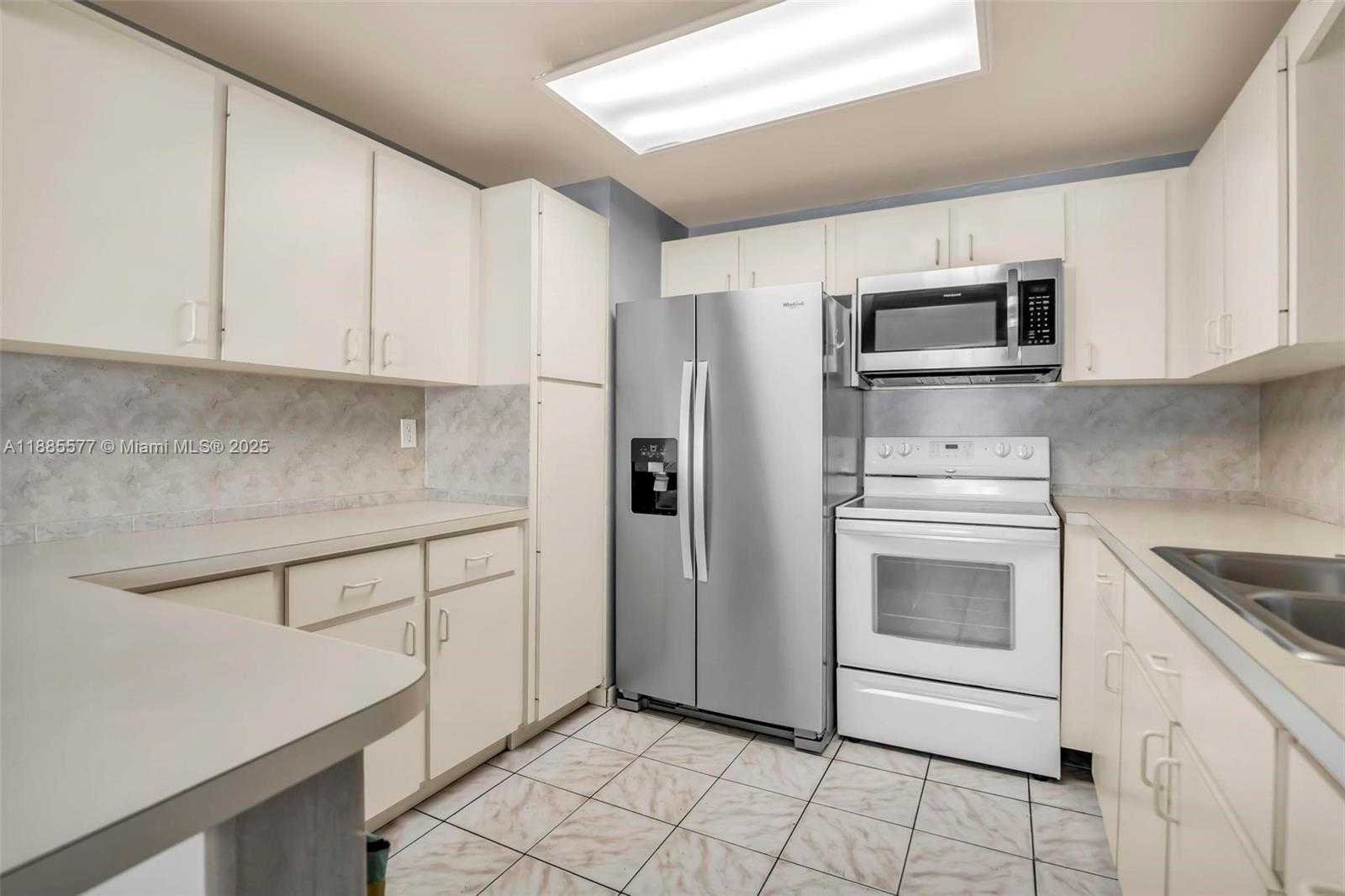 Small Image of 280 EAST 39TH ST, Hialeah Number 16