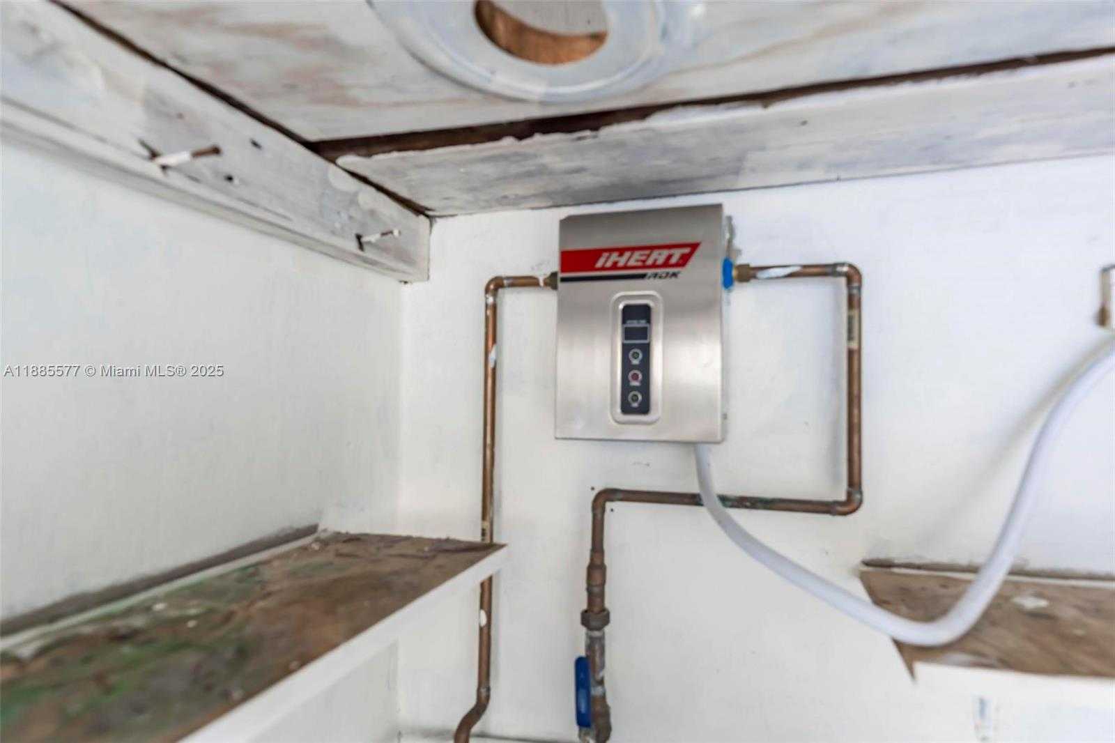 Small Image of 280 EAST 39TH ST, Hialeah Number 31