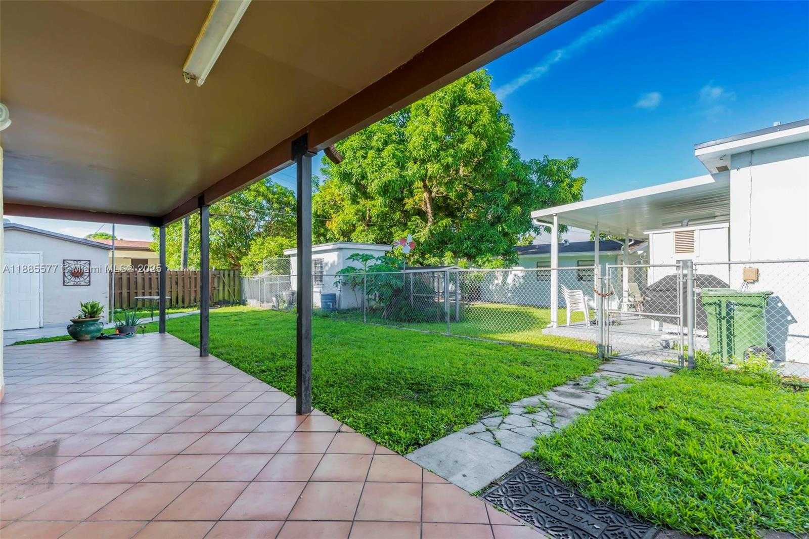 Small Image of 280 EAST 39TH ST, Hialeah Number 32