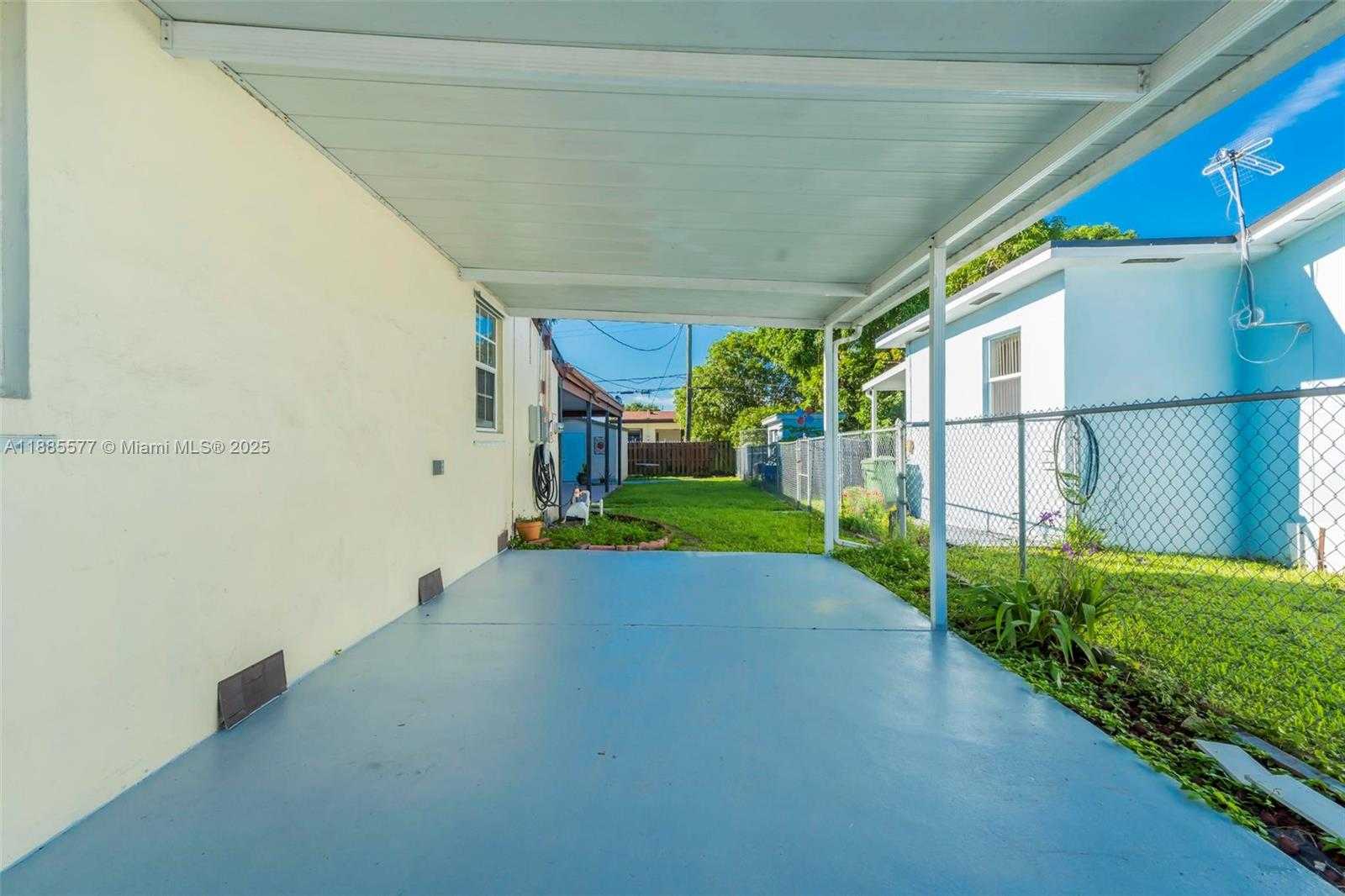 Small Image of 280 EAST 39TH ST, Hialeah Number 34