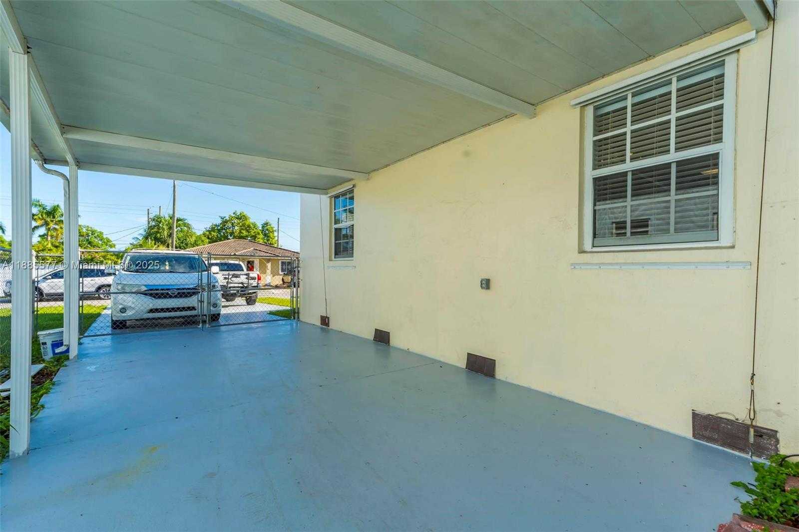Small Image of 280 EAST 39TH ST, Hialeah Number 35