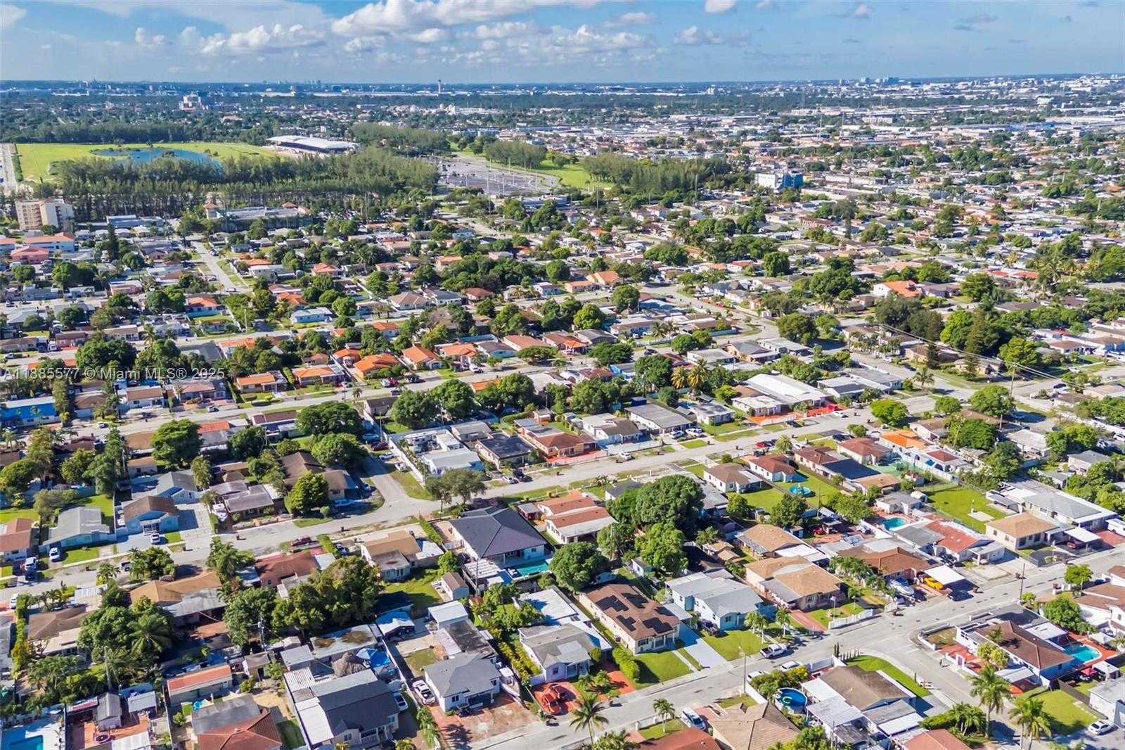 Small Image of 280 EAST 39TH ST, Hialeah Number 52