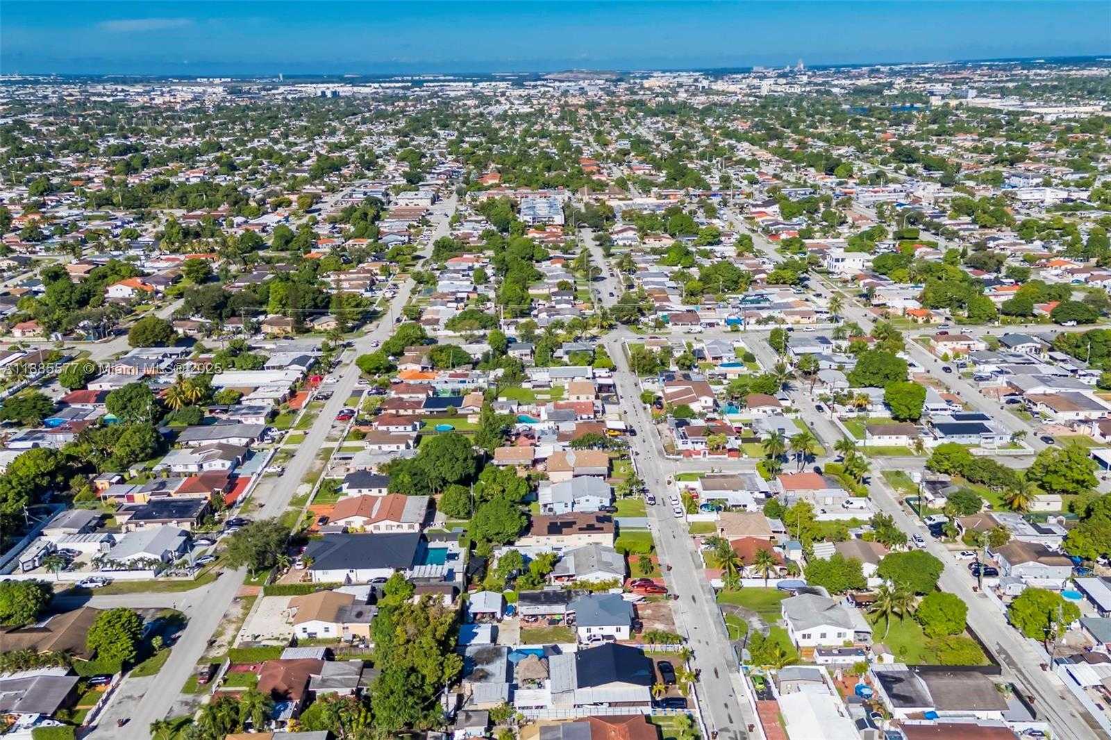Small Image of 280 EAST 39TH ST, Hialeah Number 53