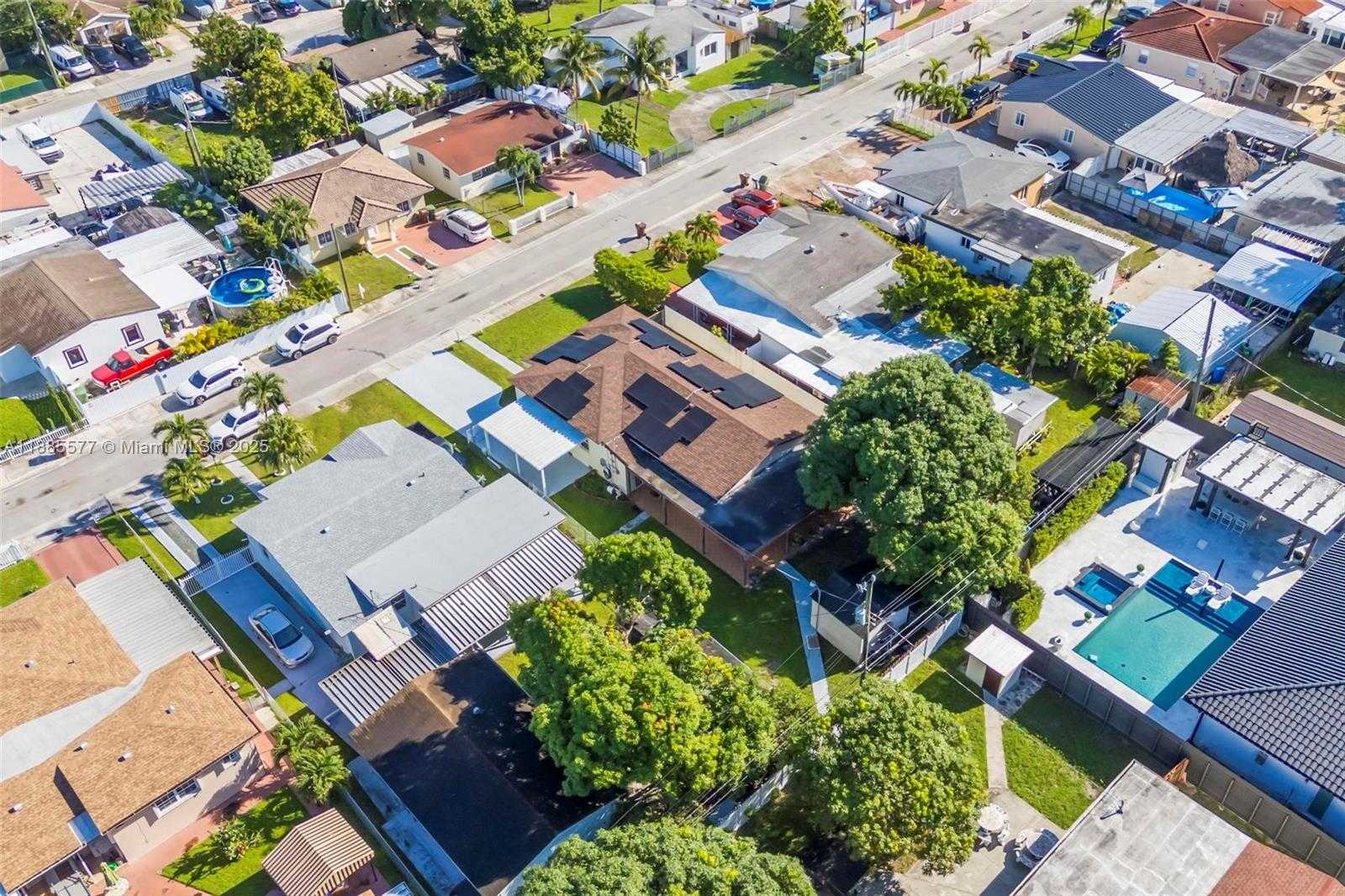 Small Image of 280 EAST 39TH ST, Hialeah Number 59