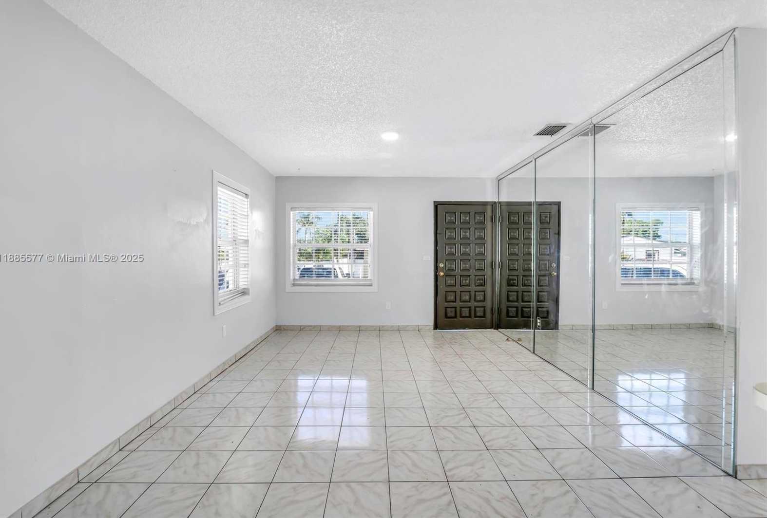 Small Image of 280 EAST 39TH ST, Hialeah Number 9