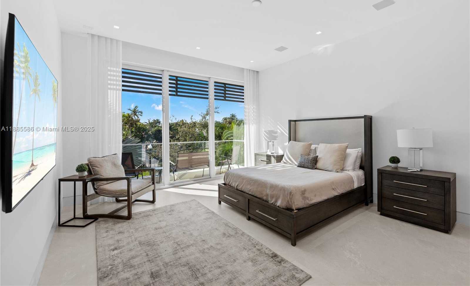 Small Image of 1261 99TH ST, Bay Harbor Islands Number 30