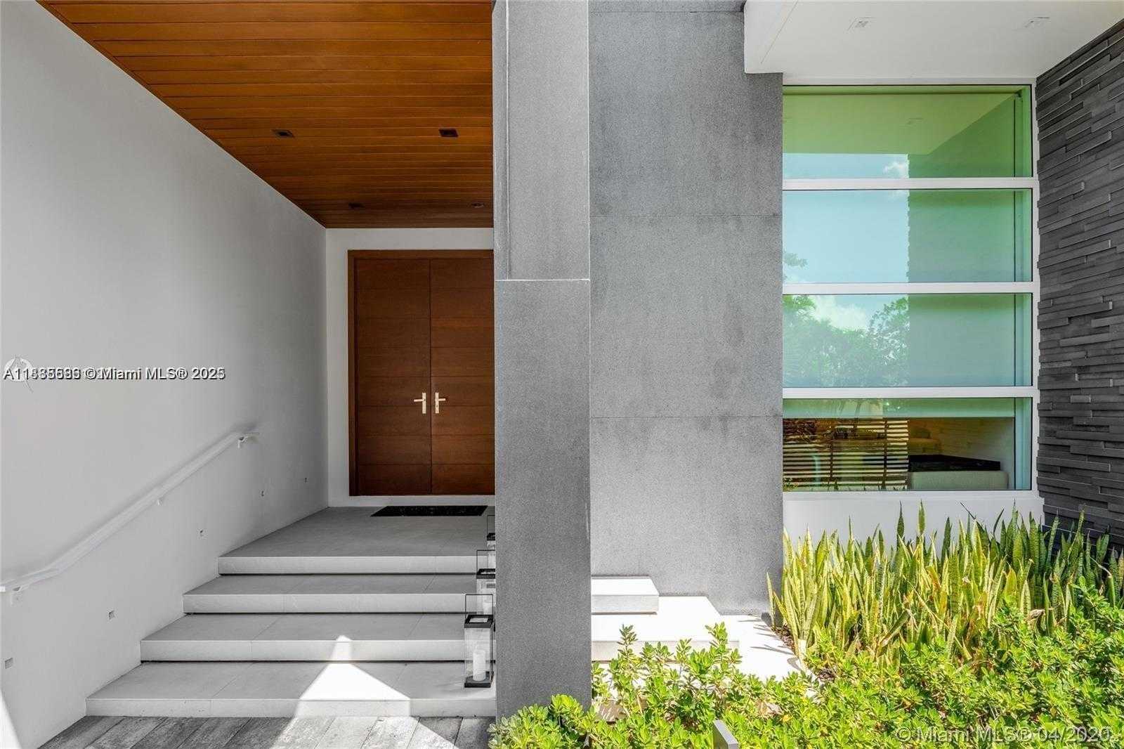 Small Image of 1261 99TH ST, Bay Harbor Islands Number 4