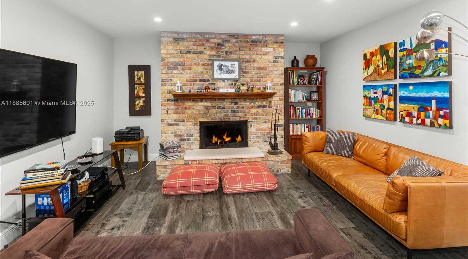 Small Image of 6809 MENTONE ST, Coral Gables Number 20