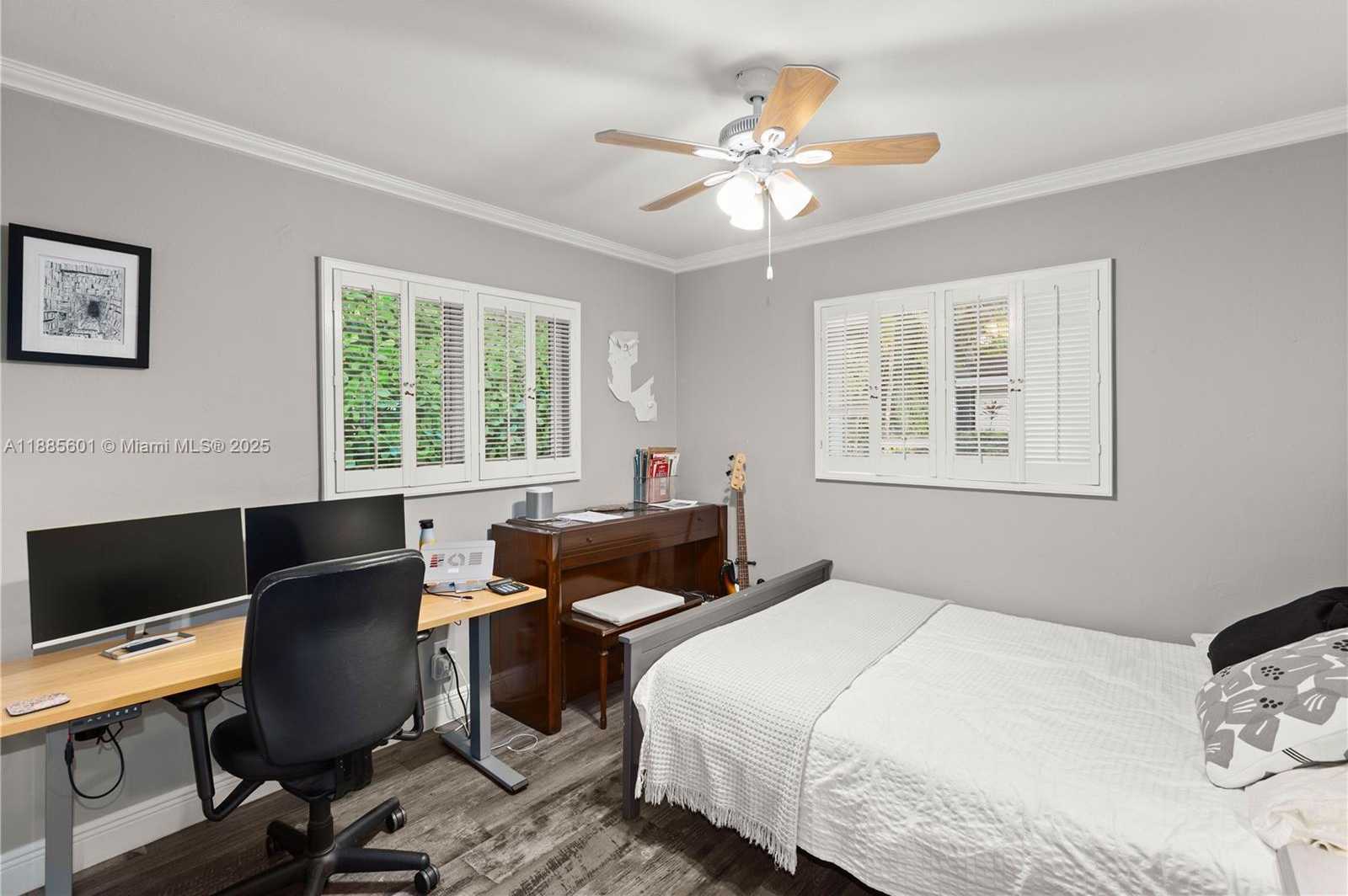 Small Image of 6809 MENTONE ST, Coral Gables Number 31