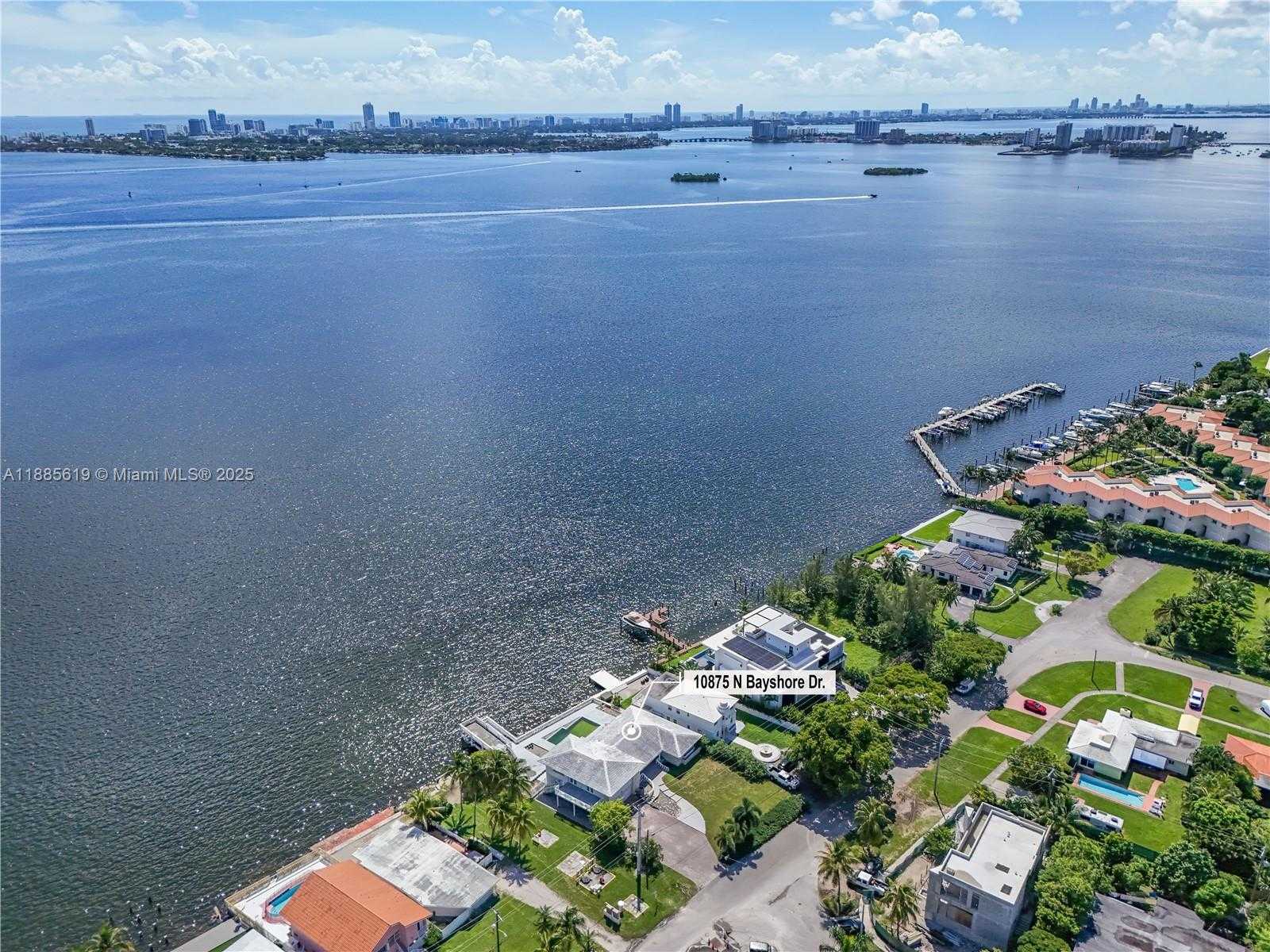 Small Image of 10875 NORTH BAYSHORE DR, Miami Number 2