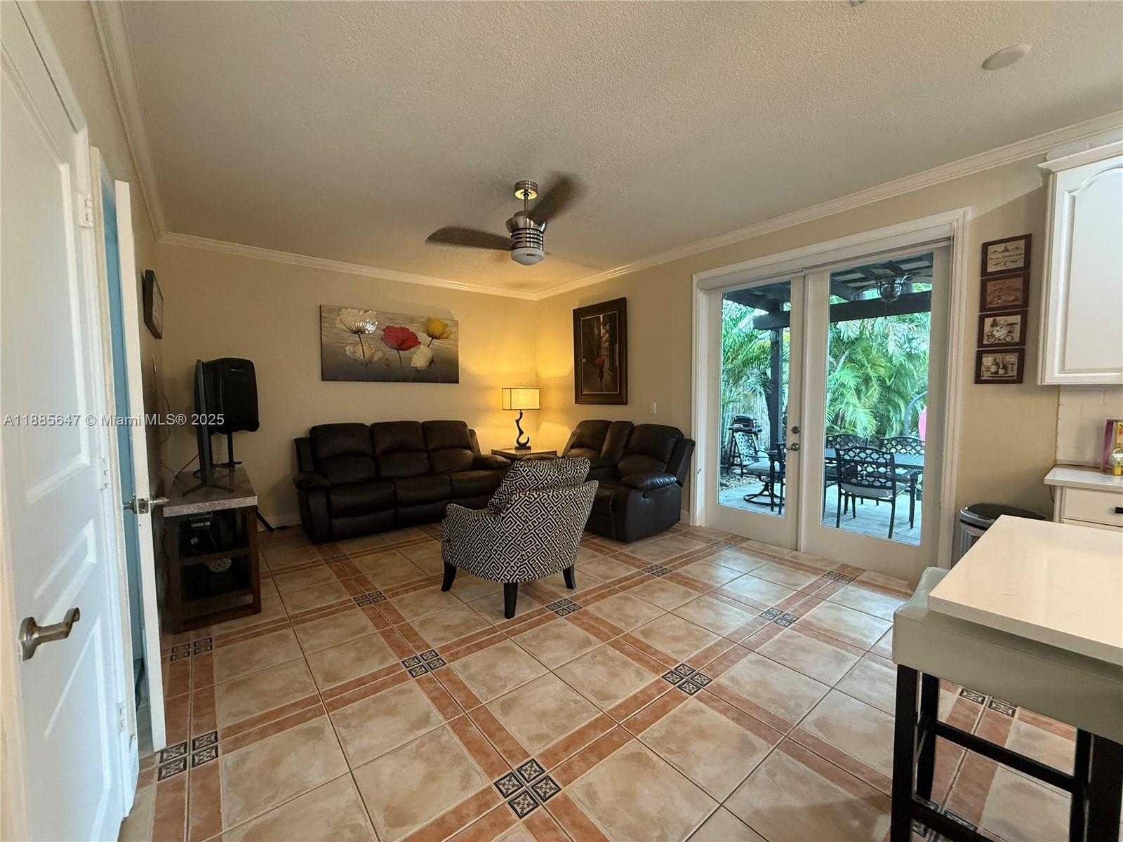 Small Image of 250 NORTH WEST 151ST AVE, Pembroke Pines Number 18
