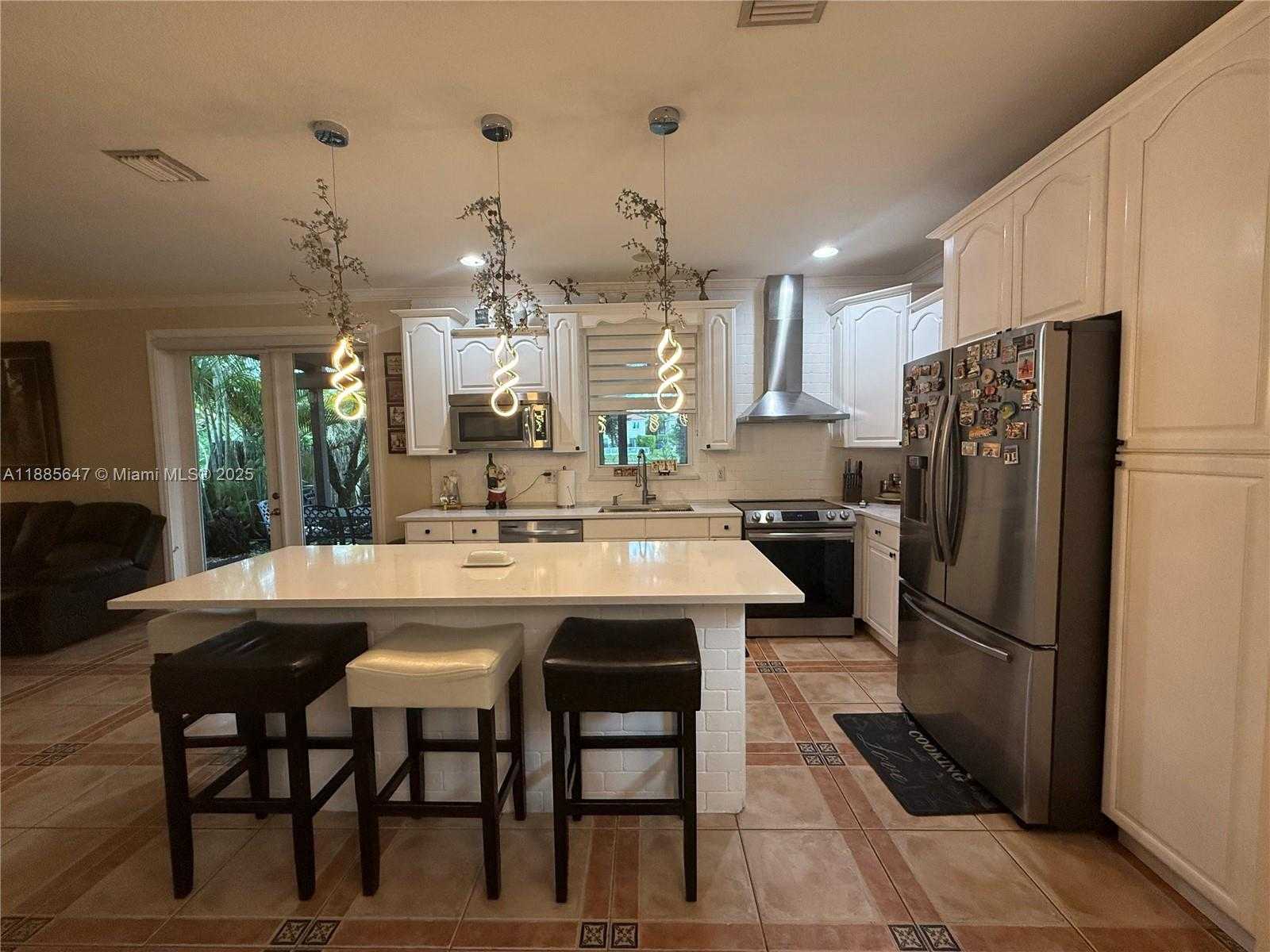Small Image of 250 NORTH WEST 151ST AVE, Pembroke Pines Number 23
