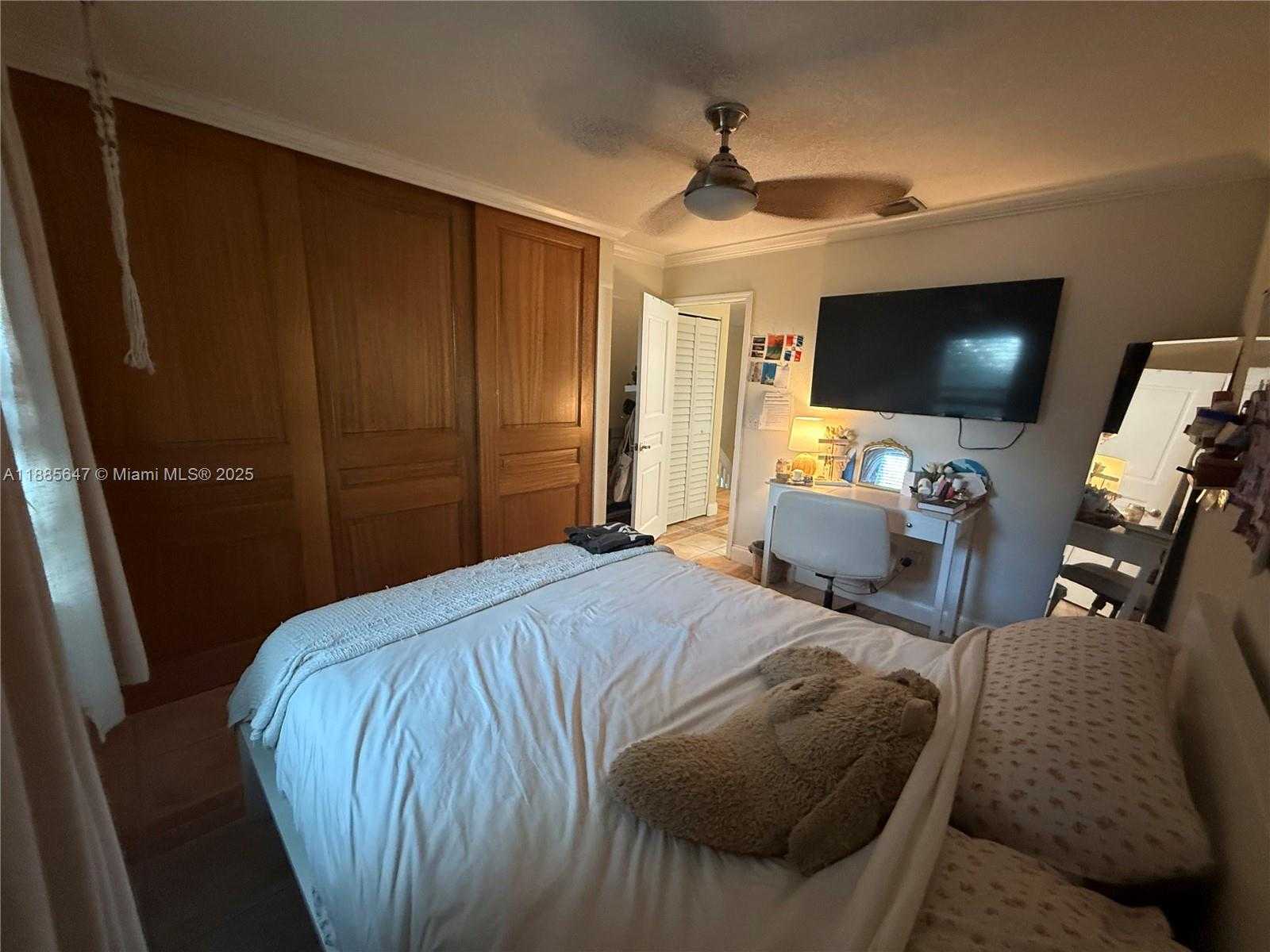Small Image of 250 NORTH WEST 151ST AVE, Pembroke Pines Number 41