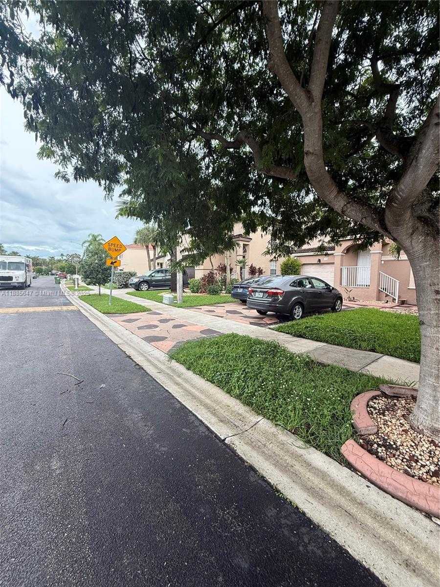 Small Image of 250 NORTH WEST 151ST AVE, Pembroke Pines Number 69