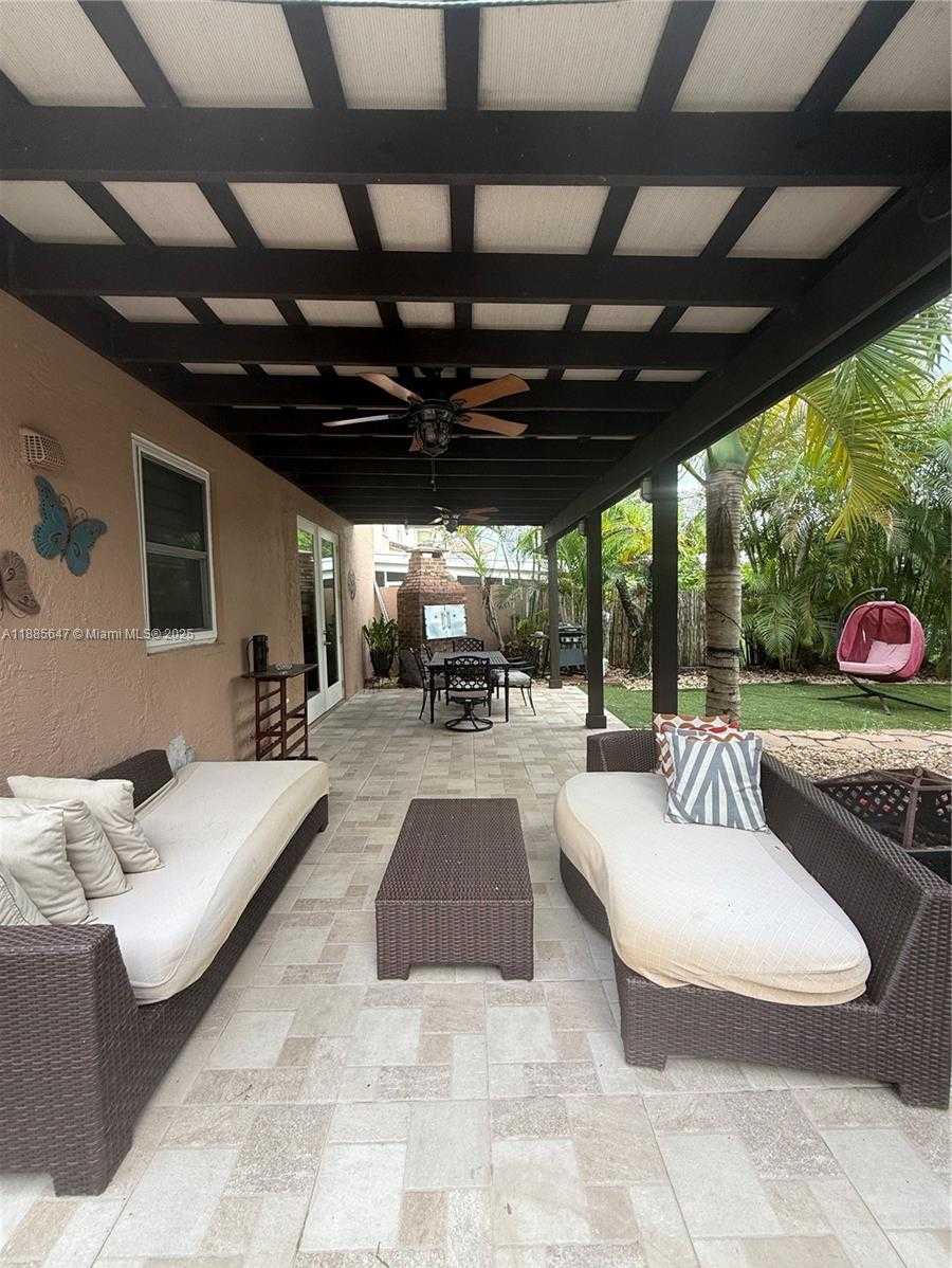 Small Image of 250 NORTH WEST 151ST AVE, Pembroke Pines Number 72