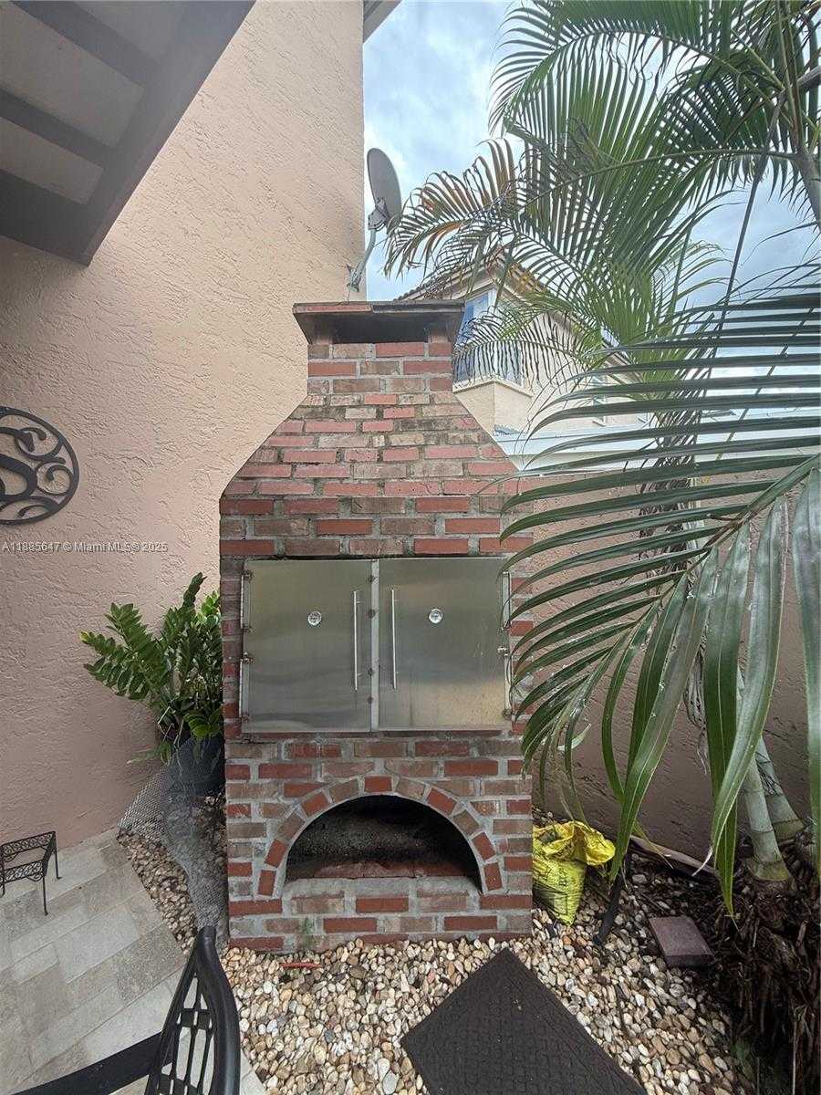 Small Image of 250 NORTH WEST 151ST AVE, Pembroke Pines Number 81