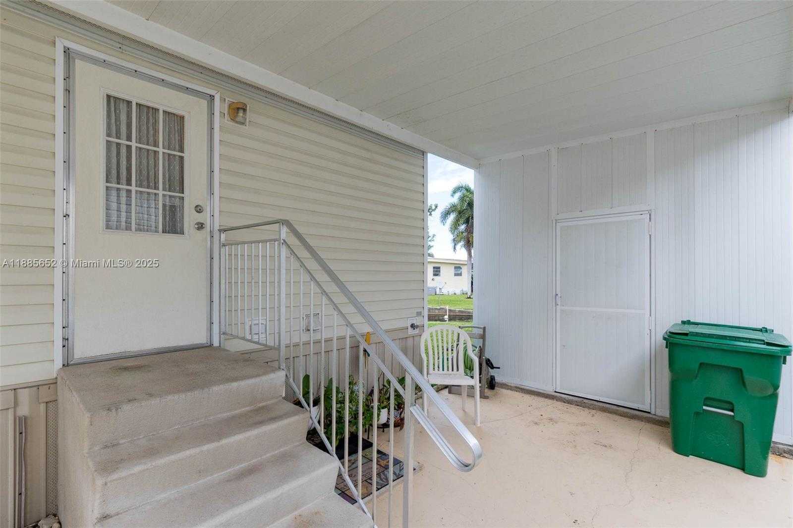 Small Image of 1800 SOUTH WEST 85TH AVE, Davie Number 6