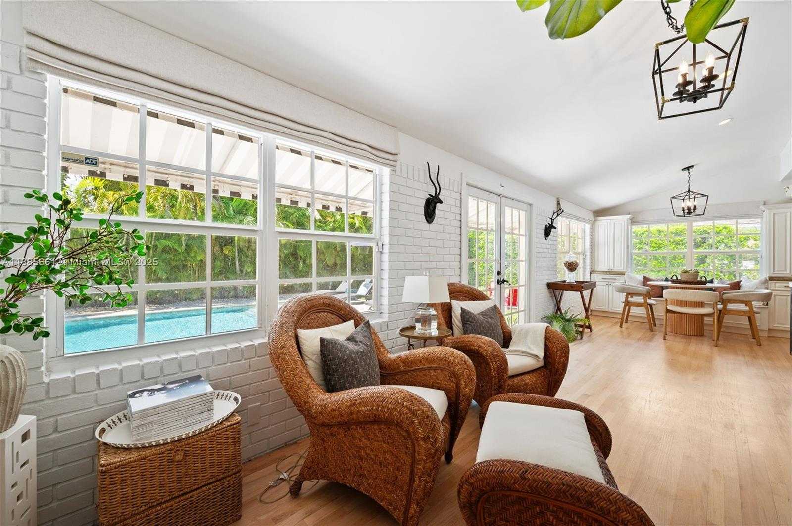 Small Image of 1314 COUNTRY CLUB PRADO, Coral Gables Number 12
