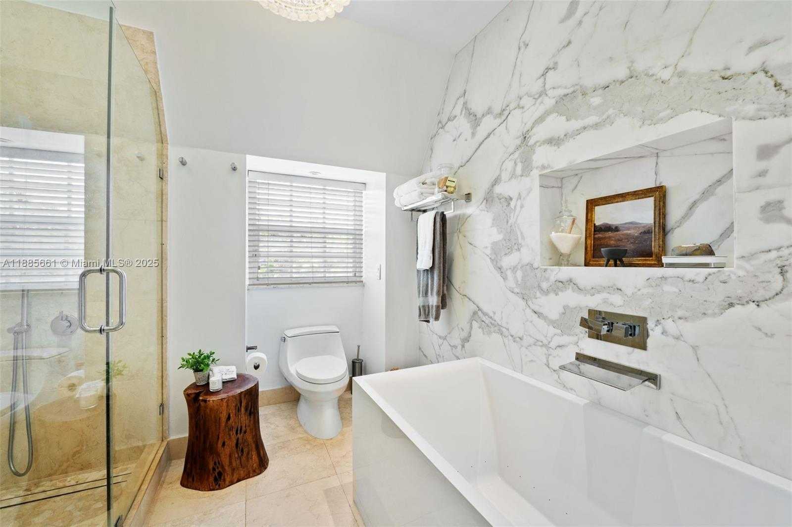 Small Image of 1314 COUNTRY CLUB PRADO, Coral Gables Number 20