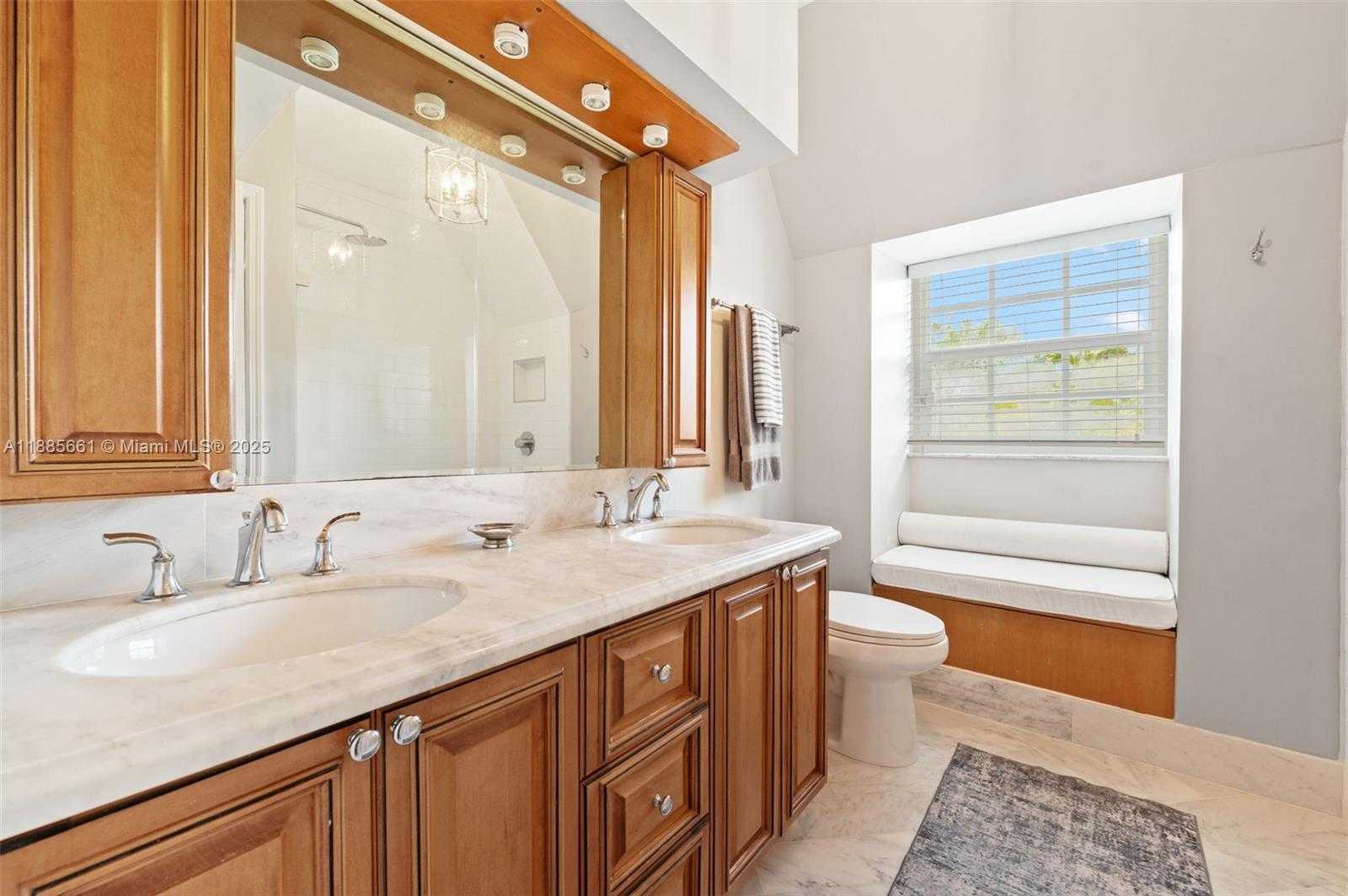 Small Image of 1314 COUNTRY CLUB PRADO, Coral Gables Number 21