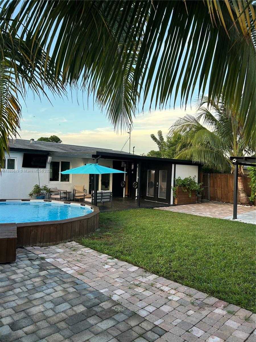 Small Image of 7655 TROPICANA ST, Miramar Number 20