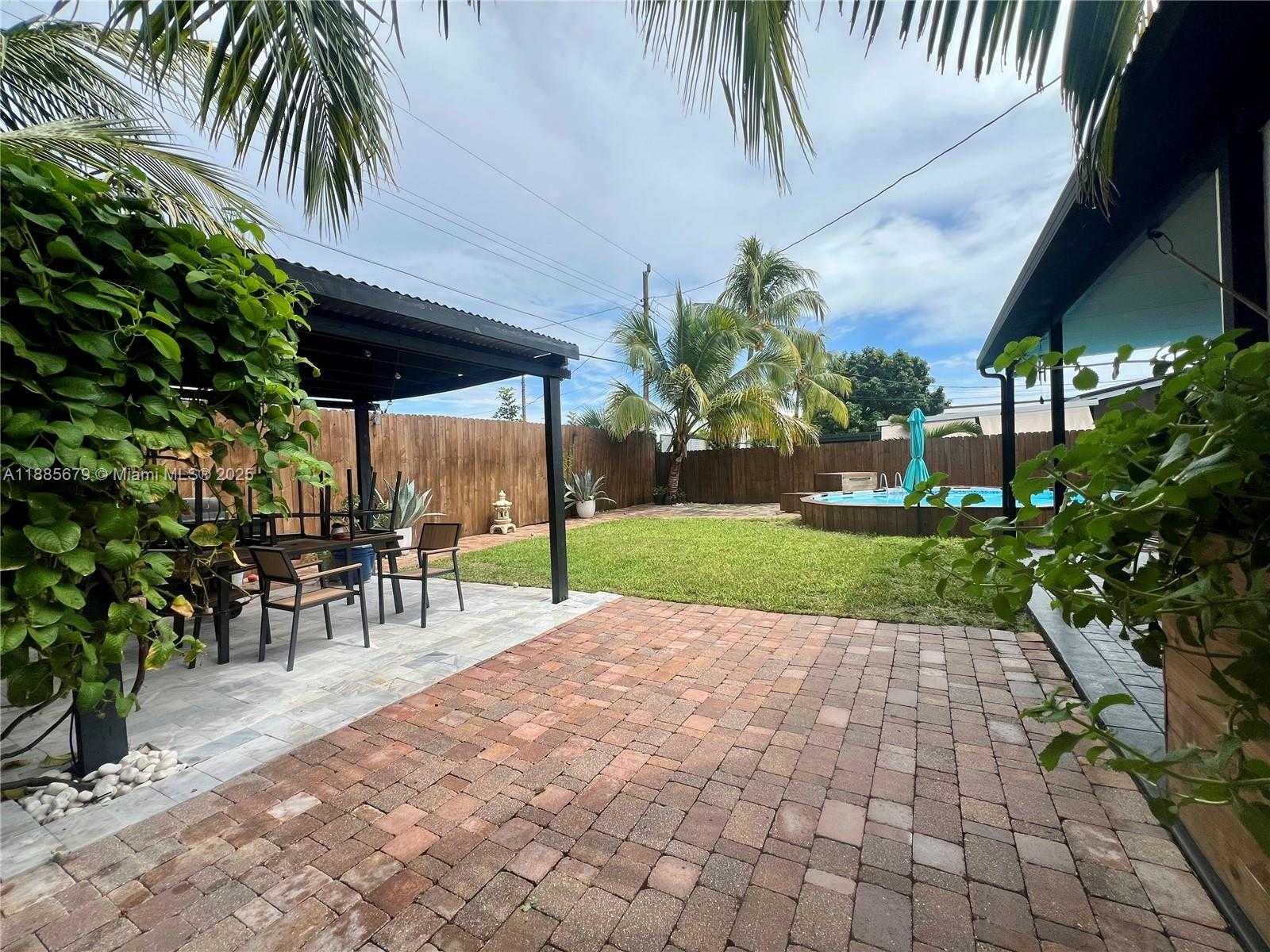Small Image of 7655 TROPICANA ST, Miramar Number 23