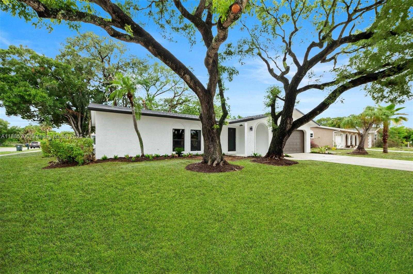 Small Image of 679 SOUTH WEST 17TH CT, Boca Raton Number 22