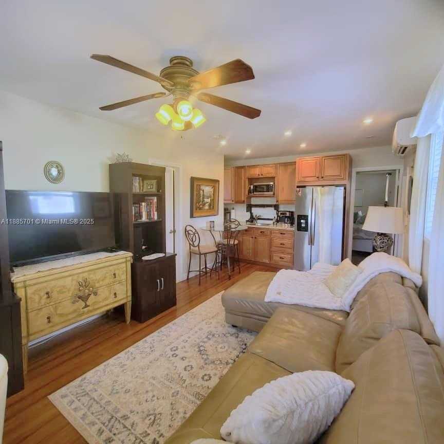 Small Image of 230 SOUTH EAST 4TH ST, Dania Beach Number 13