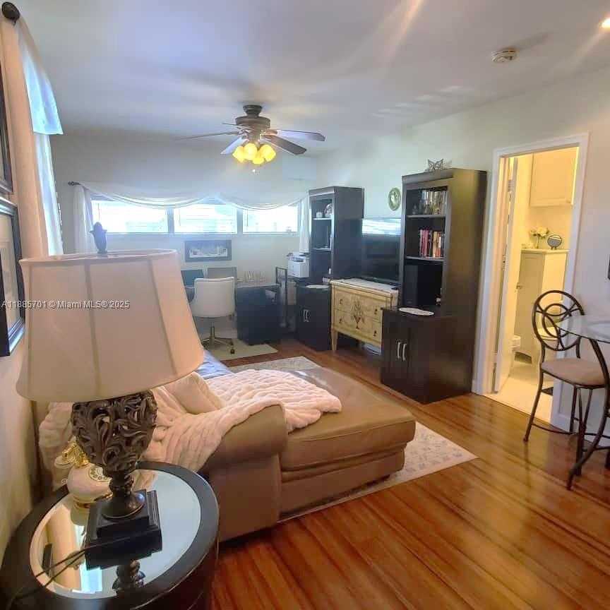 Small Image of 230 SOUTH EAST 4TH ST, Dania Beach Number 16