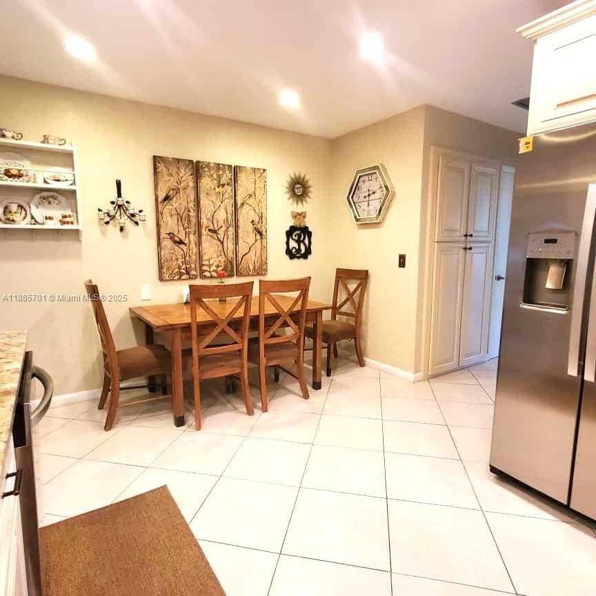 Small Image of 230 SOUTH EAST 4TH ST, Dania Beach Number 2