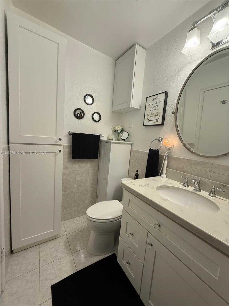 Small Image of 230 SOUTH EAST 4TH ST, Dania Beach Number 20