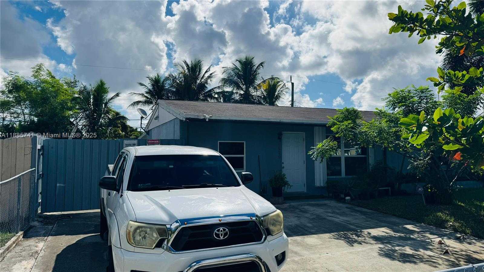 Small Image of 1520 SOUTH WEST 63RD TER, North Lauderdale Number 4