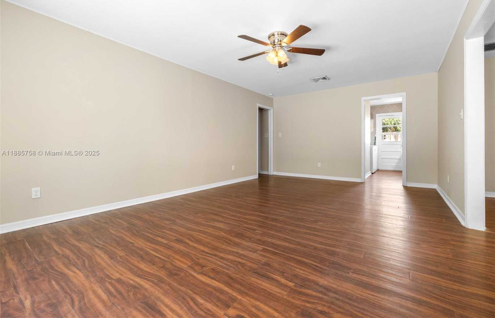 Small Image of 100 HURON AVE, Tampa Number 11