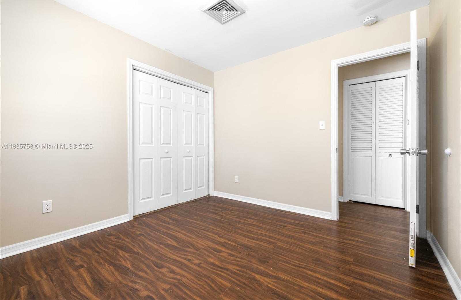 Small Image of 100 HURON AVE, Tampa Number 28