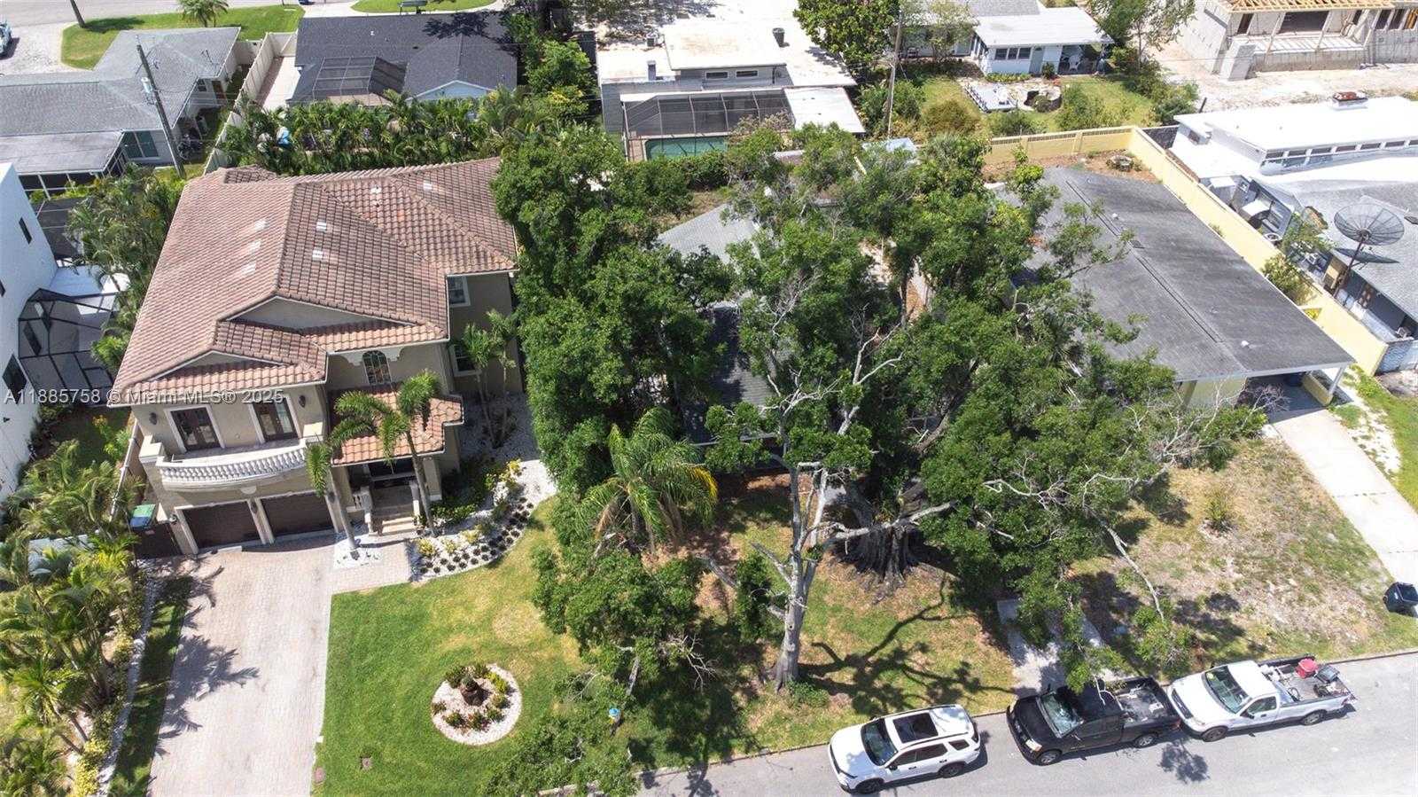 Small Image of 100 HURON AVE, Tampa Number 38